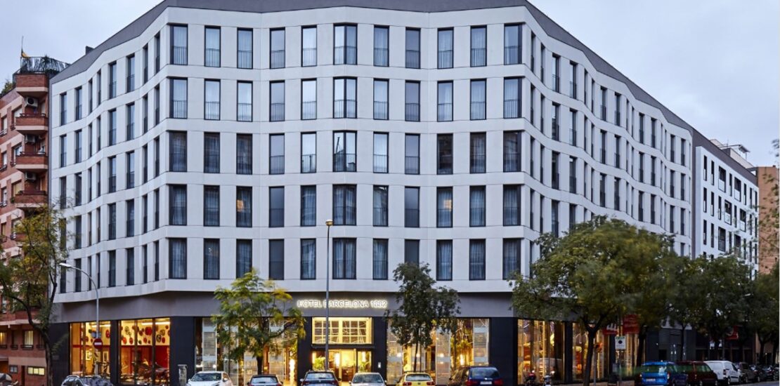 Long-term investments for tourism and hotel