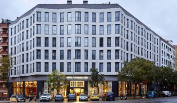 Long-term investments for tourism and hotel