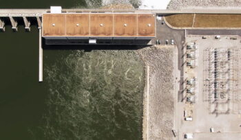 Financing Canadian hydropower projects