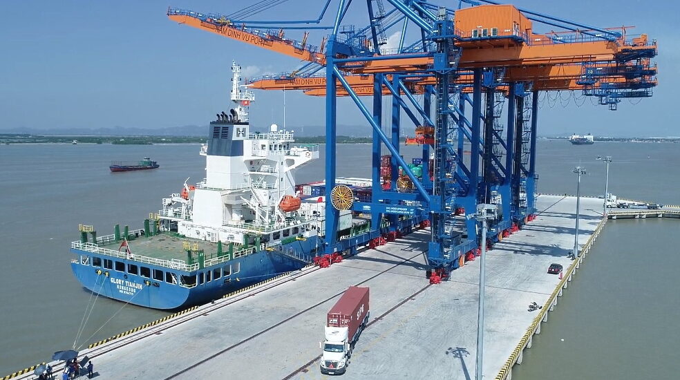 models of financing a seaport projects