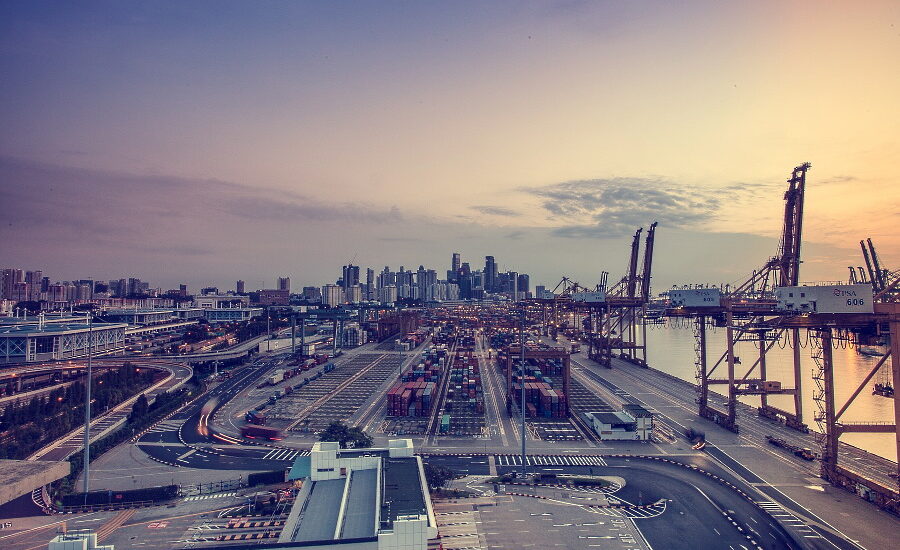 Seaports and terminals equipment financing
