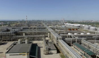 Lending and loans for refineries