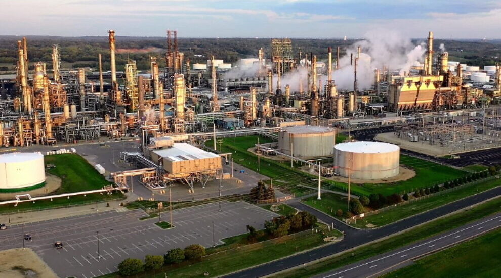 Oil and gas industry: project management and financing
